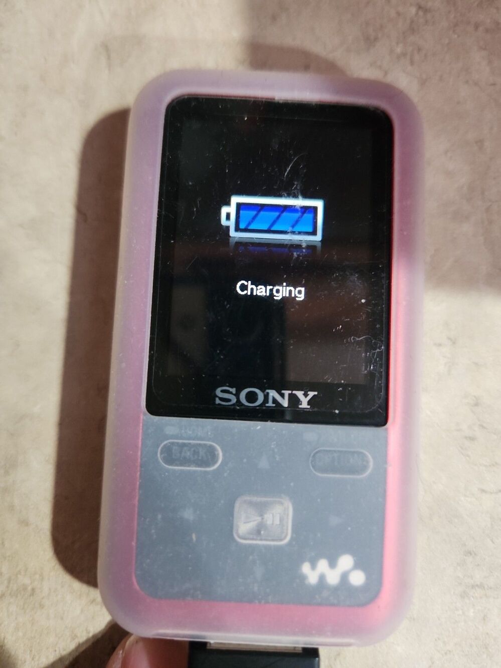 Sony Walkman MP3 Player Red WORKS!